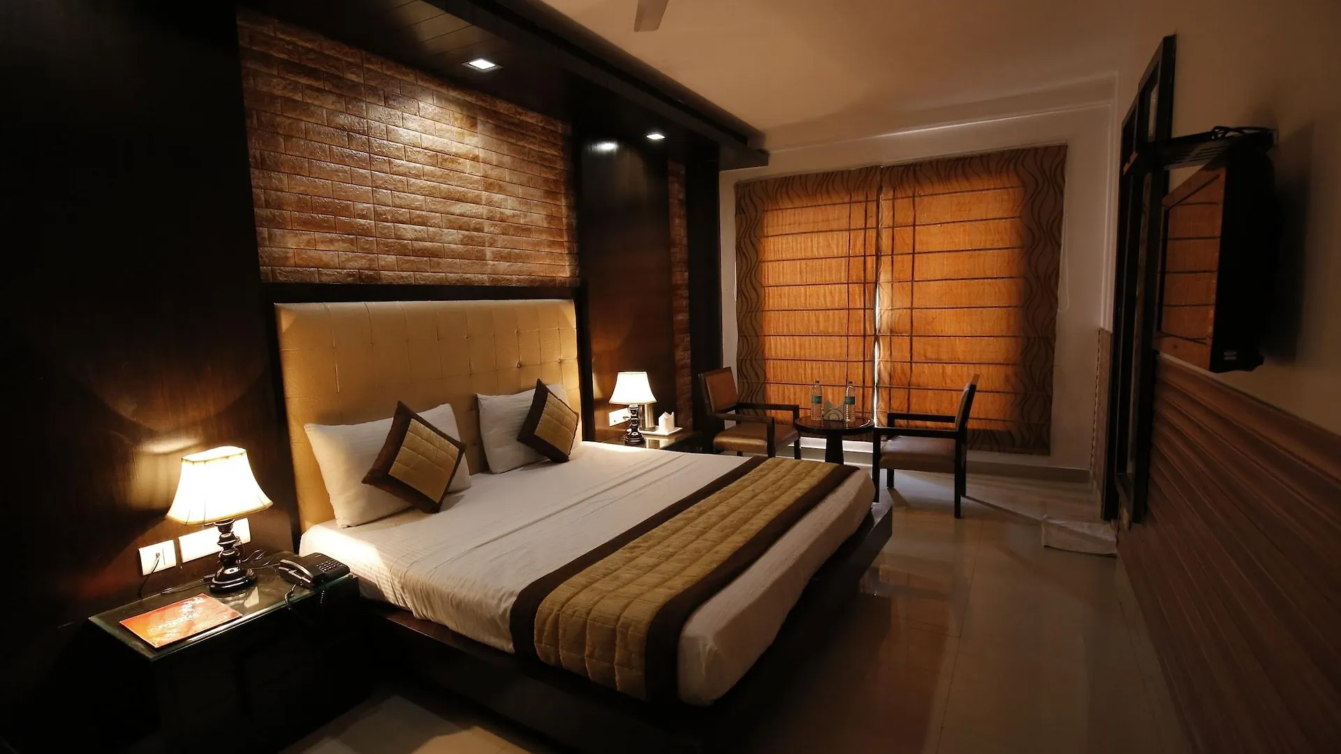 Hotel Delhi Pride, Karol Bagh