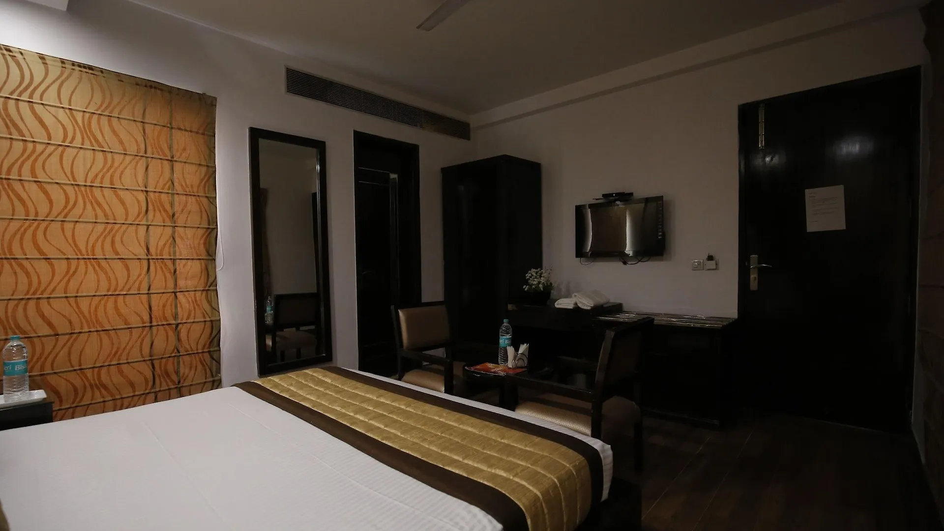 Hotel Delhi Pride, Karol Bagh 3*, Delhi (National Capital Territory of India)